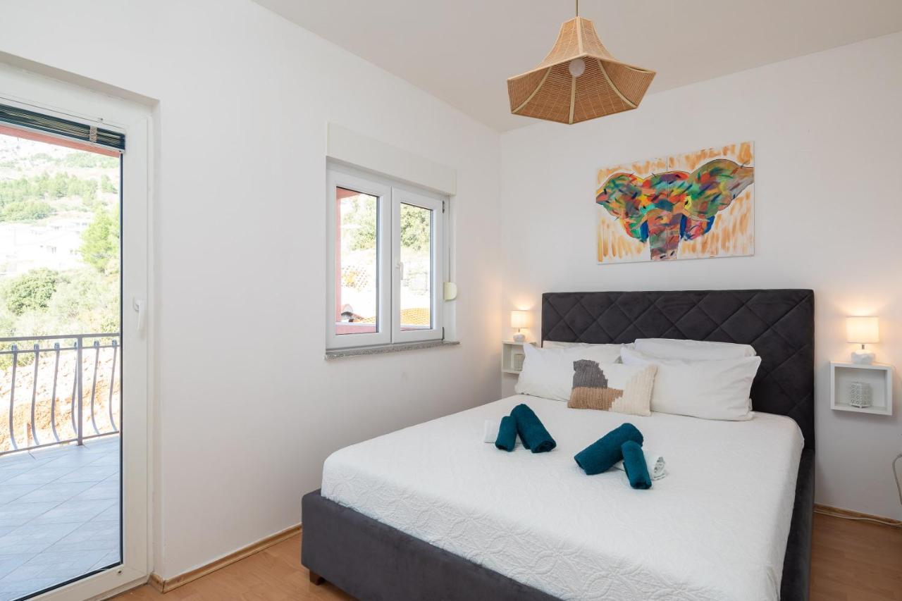 Solaris Holiday Home - Private Pool Stanici 외부 사진